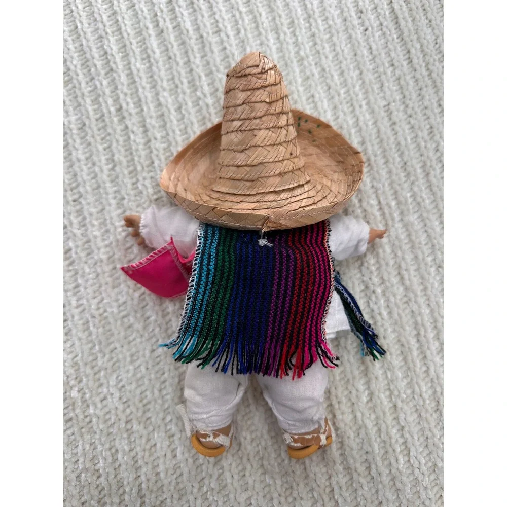 Vintage Munecas Mexicanas Souvenir Doll Mexico Sombrero Serape Huaraches 10 Inch